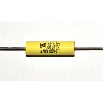 MKT    680nF 250V Axiaal