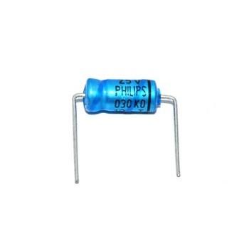Axiaal    10uF  25V